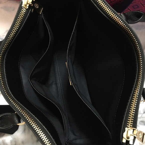 Tory Burch Small Robinson Double Zip Tote - Picture 5 of 8